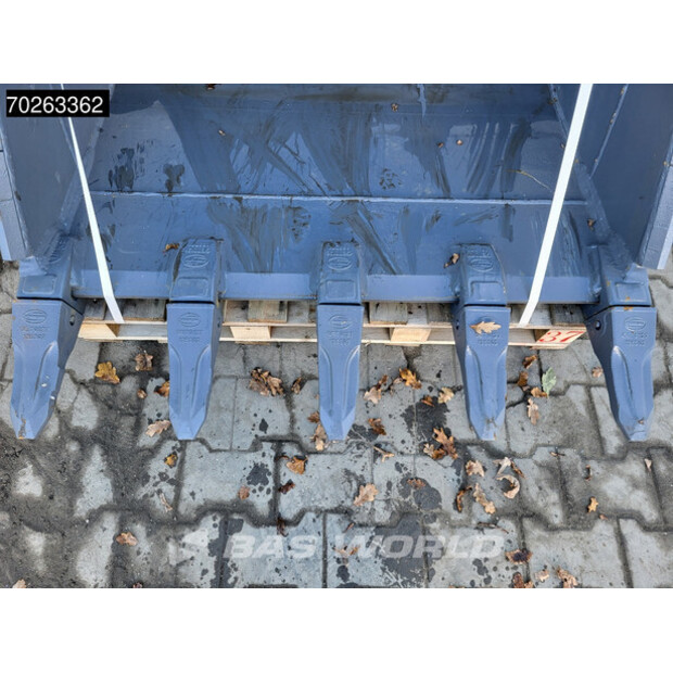 2024 Strickland 13T-43227389