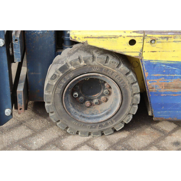 كوماتسو FB18M-2-43228261