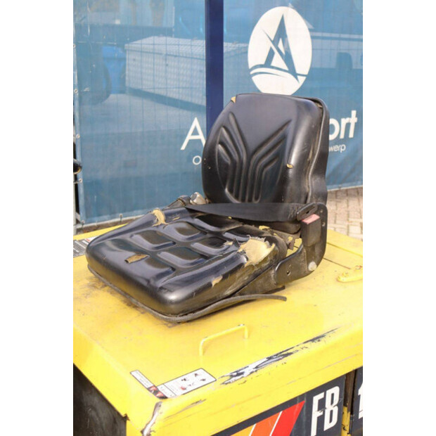 كوماتسو FB18M-2-43228270