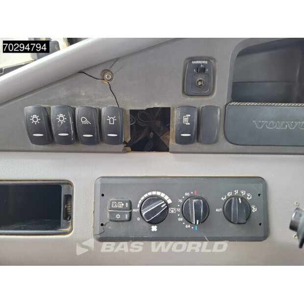 2016 فولفو A40G-43228390