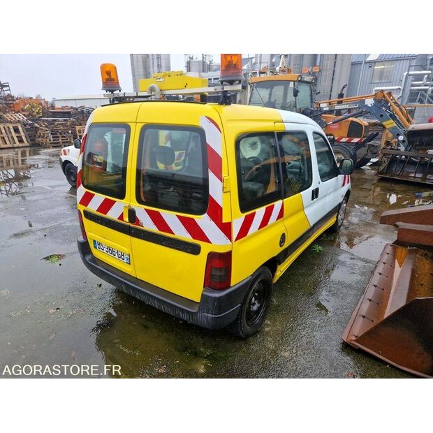 2004 سيتروين BERLINGO-43242237