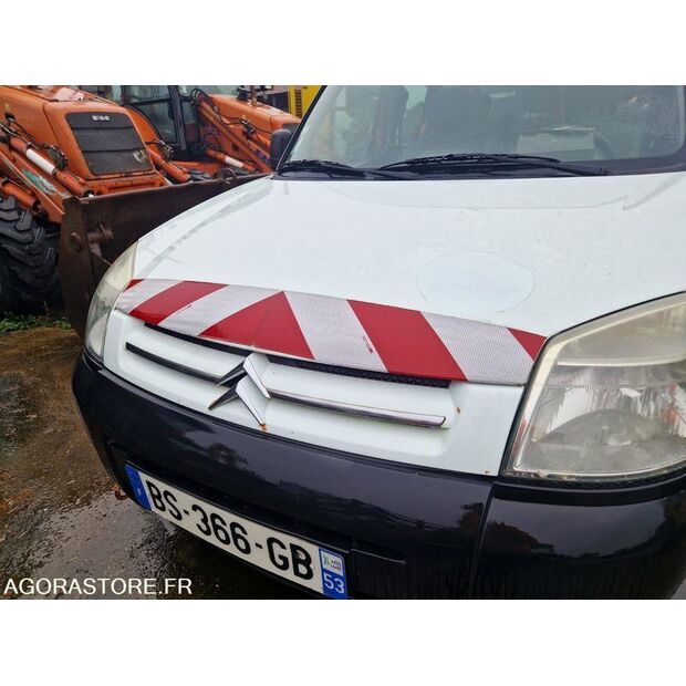 2004 سيتروين BERLINGO-43242249
