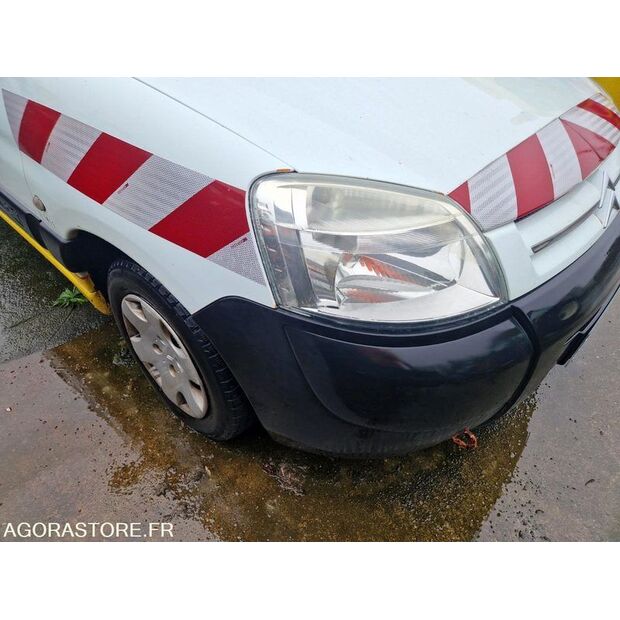 2004 سيتروين BERLINGO-43242250