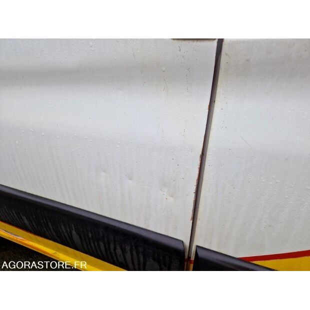 2004 سيتروين BERLINGO-43242258