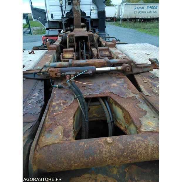 2007 مرسيدس بنز 2636-43242621