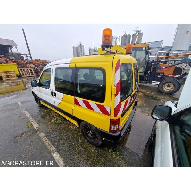 2008 سيتروين BERLINGO-43242731