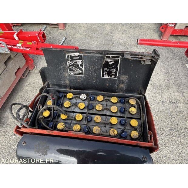 2002 Fenwick T18-43242977