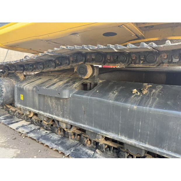 2023 كوماتسو PC210-8-43243231