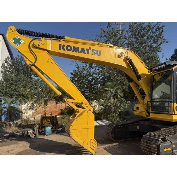 2023 كوماتسو PC210-8-43243236