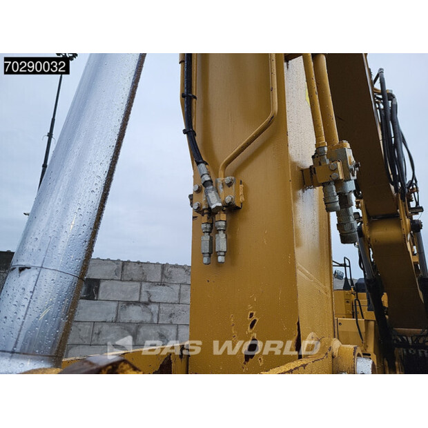 2018 Caterpillar 325FL-43243868