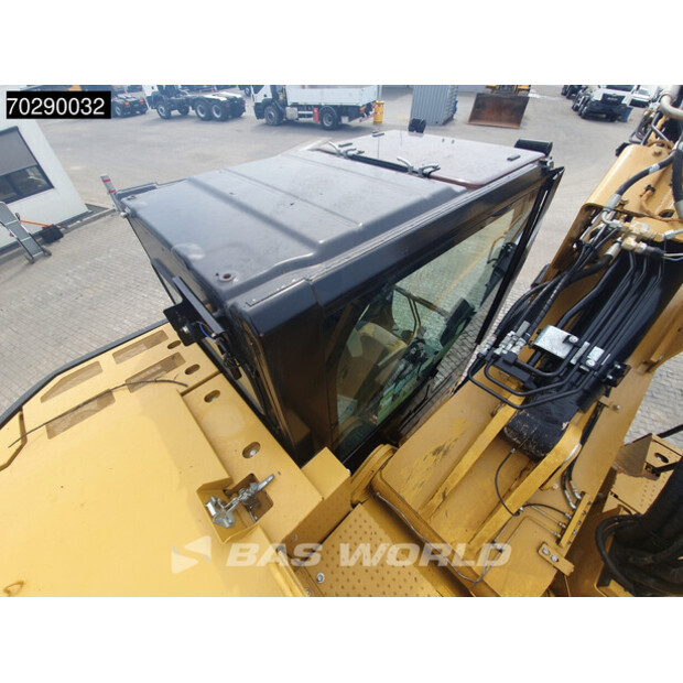 2018 Caterpillar 325FL-43243915