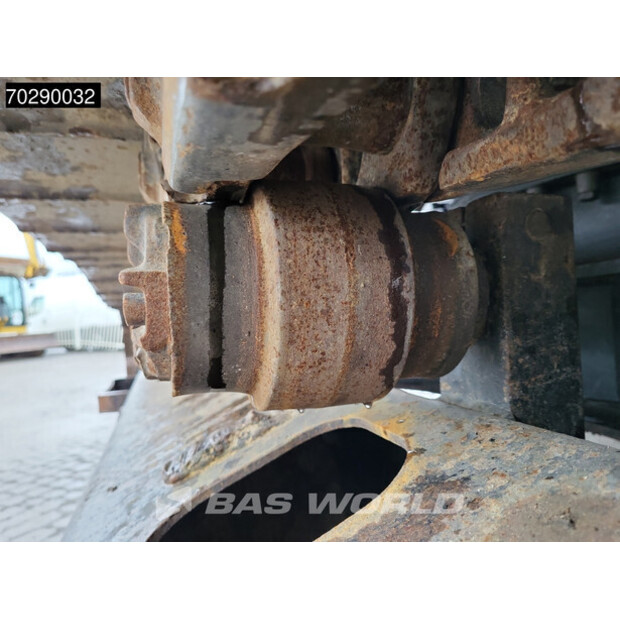 2018 Caterpillar 325FL-43243945