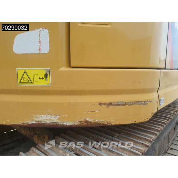 2018 Caterpillar 325FL-43243976