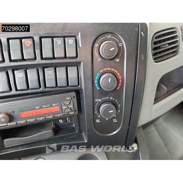 2018 Renault D210-43246778