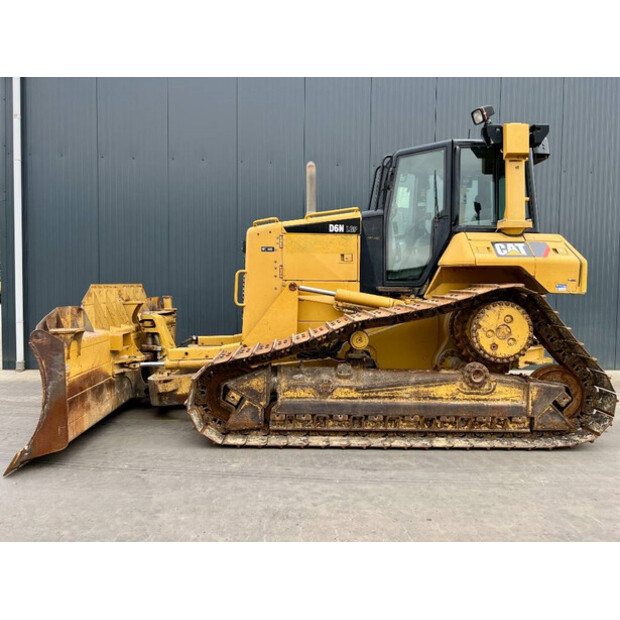 2011 كاتربيلر D6N LGP-43247320