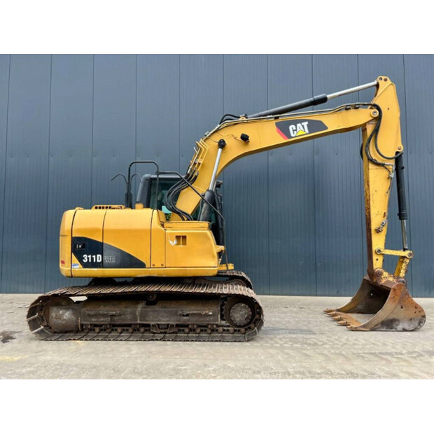 2011 كاتربيلر 311D LRR-43247642