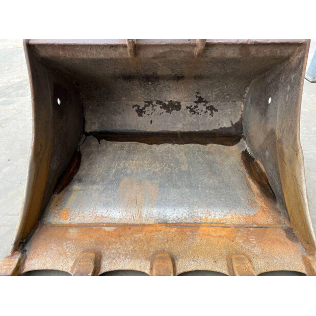 2011 كاتربيلر 311D LRR-43247650