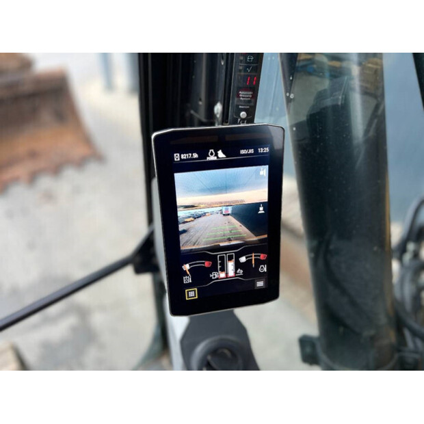 2018 كاتربيلر 323-43247930