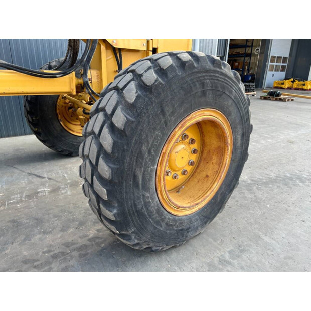 2018 Caterpillar 140K-43249385
