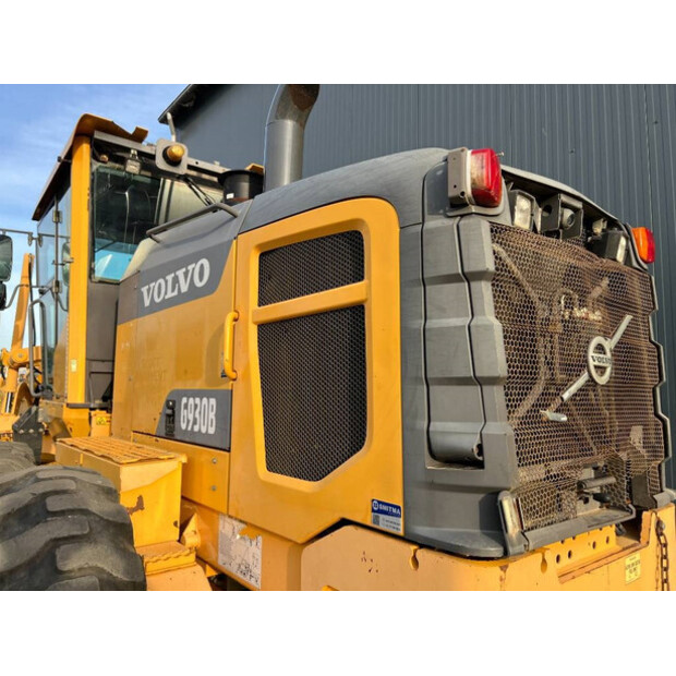 2014 Volvo G930B-43249536