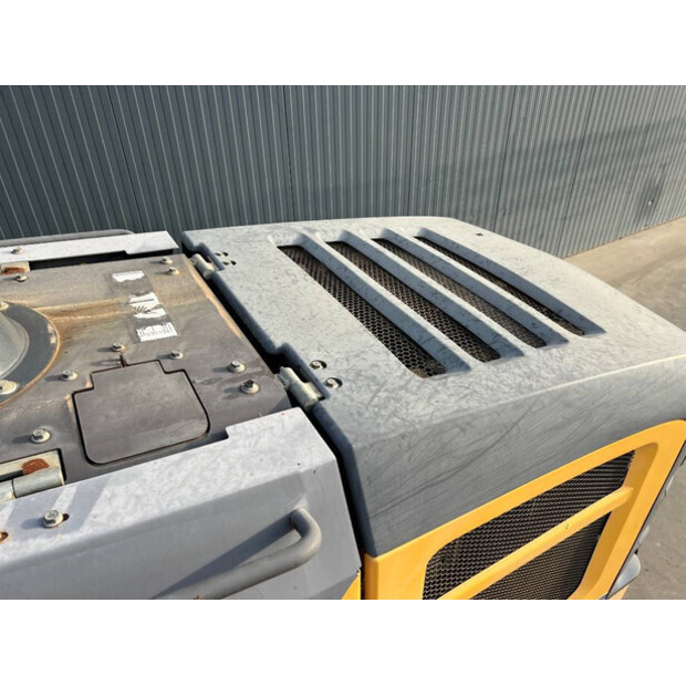 2014 Volvo G930B-43249539