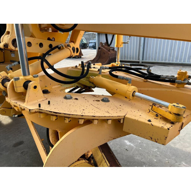 2014 Volvo G930B-43249553