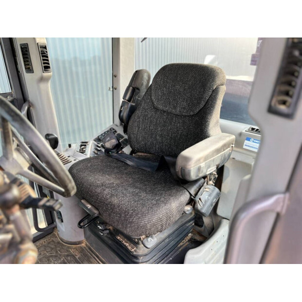 2014 Volvo G930B-43249569