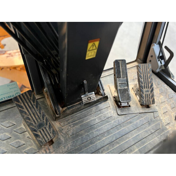 2014 Volvo G930B-43249575