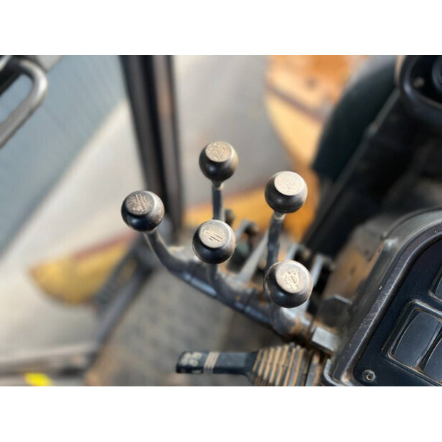 2014 Volvo G930B-43249577