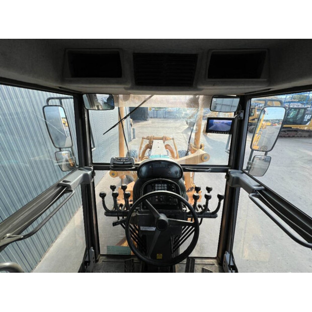 2014 Volvo G930B-43249582