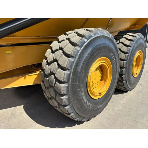 2018 Caterpillar 745-43250039