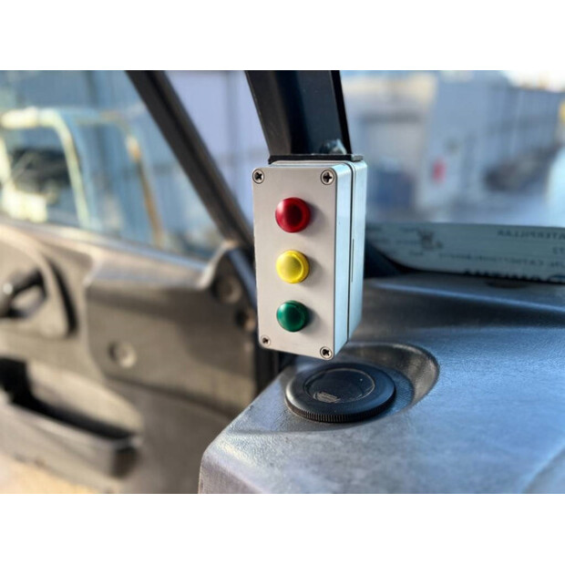 2008 Caterpillar 772-43250517