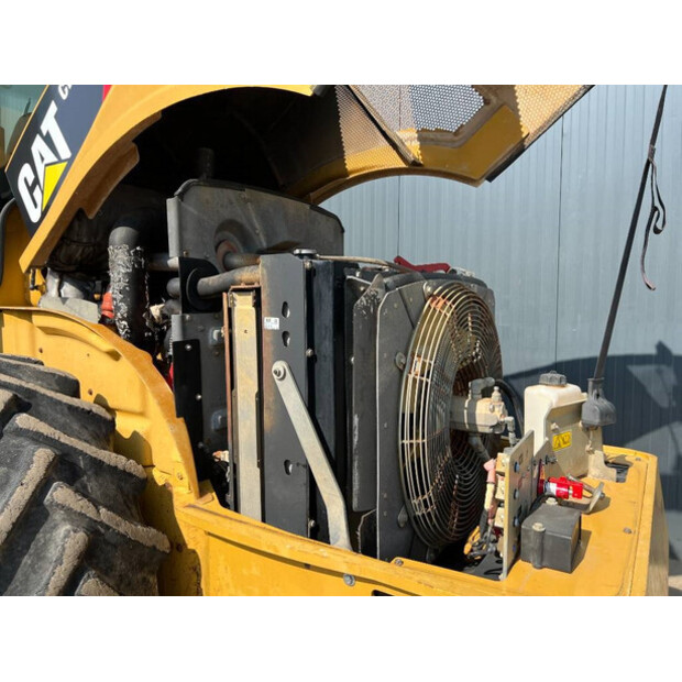 2011 Caterpillar CP76-43250672