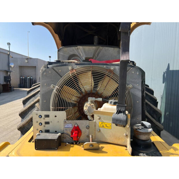 2011 Caterpillar CP76-43250673