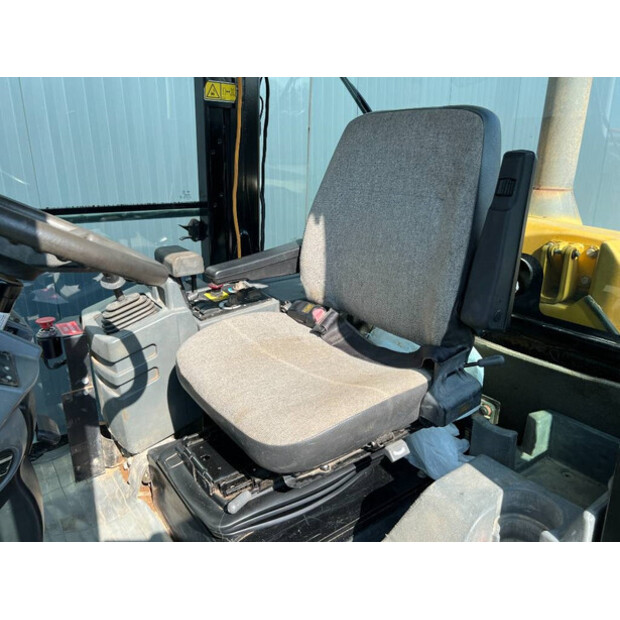 2011 Caterpillar CP76-43250678