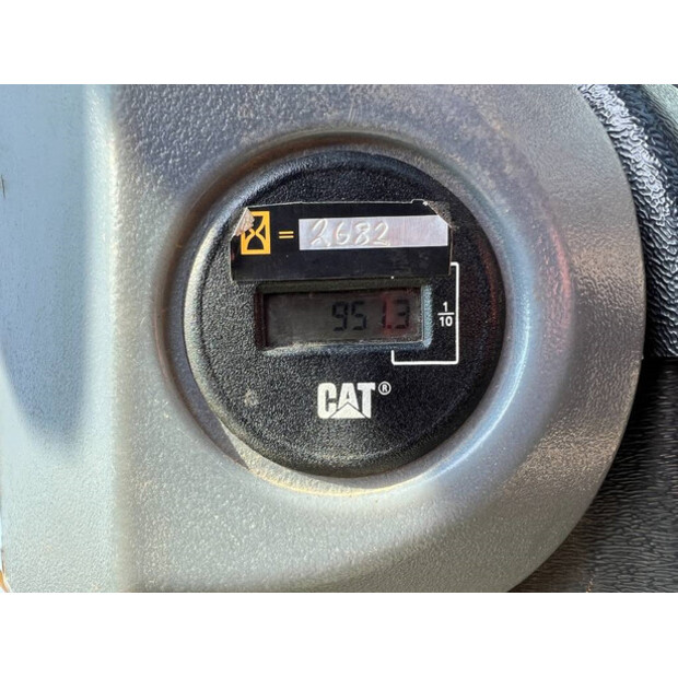 2011 Caterpillar CP76-43250681
