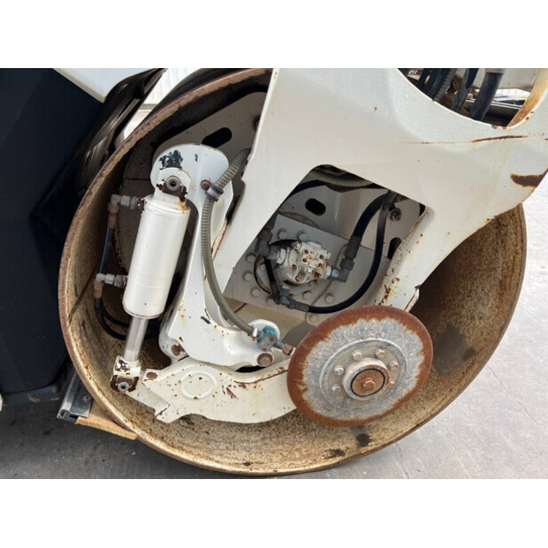 2015 BOMAG BW151AD-5-43250827