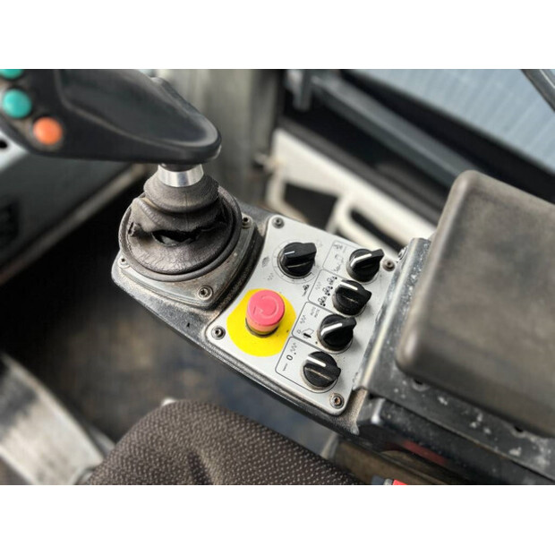 2015 BOMAG BW151AD-5-43250849