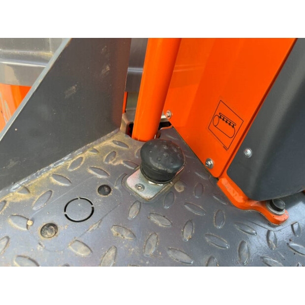 2023 HAMM HD10VV-43250905