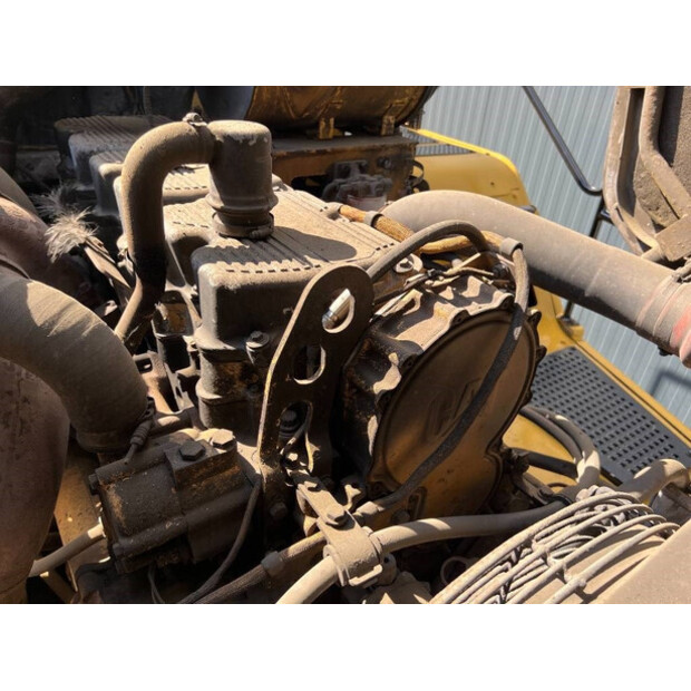 2005 كاتربيلر 740 WATER TRUCK-43251158