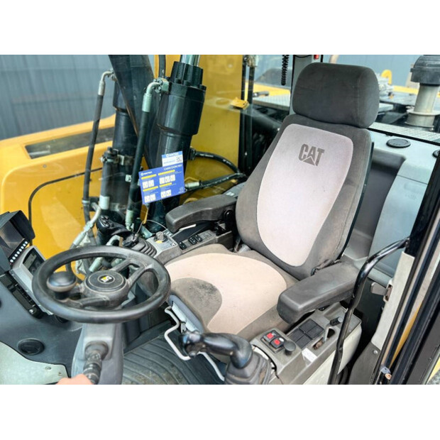 2017 Caterpillar M318F-43251282