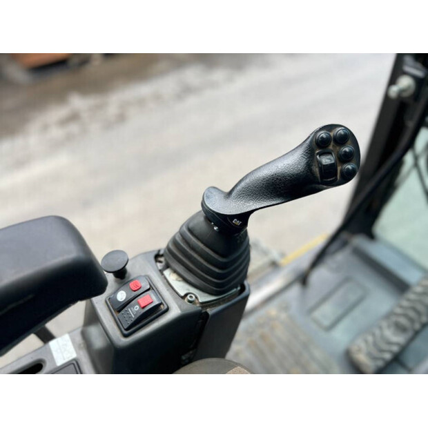 2017 Caterpillar M318F-43251289