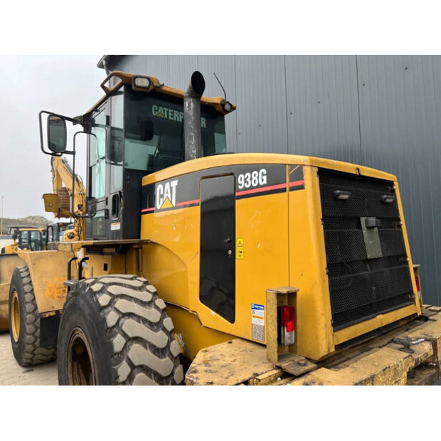 2000 كاتربيلر 938G-43251423