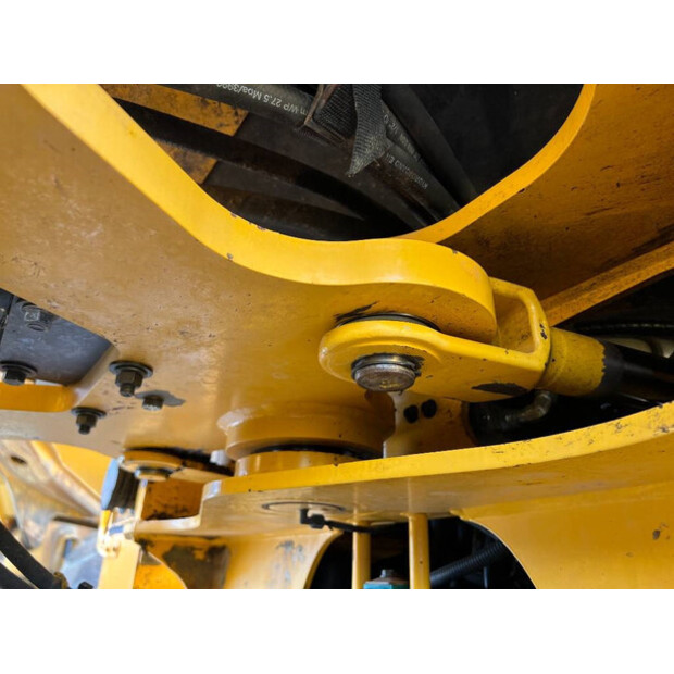 2011 Volvo L90F-43251567