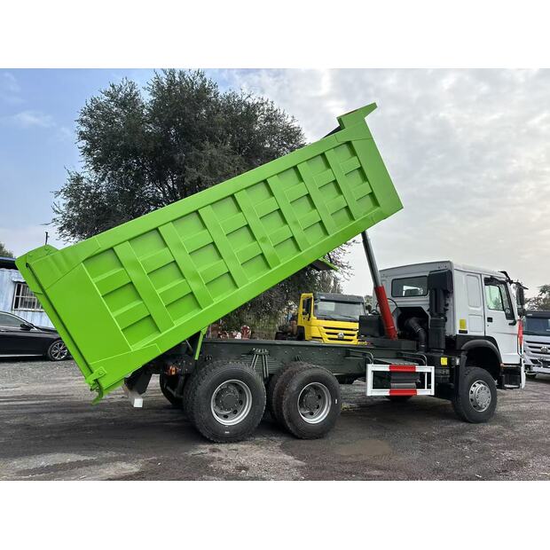 2025 سينوترك 400-43251572