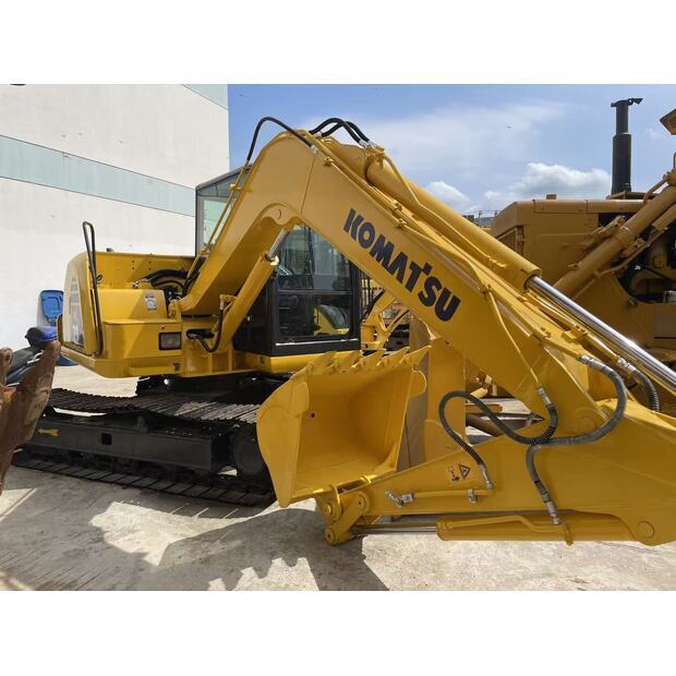 2018 كوماتسو PC70-43251668