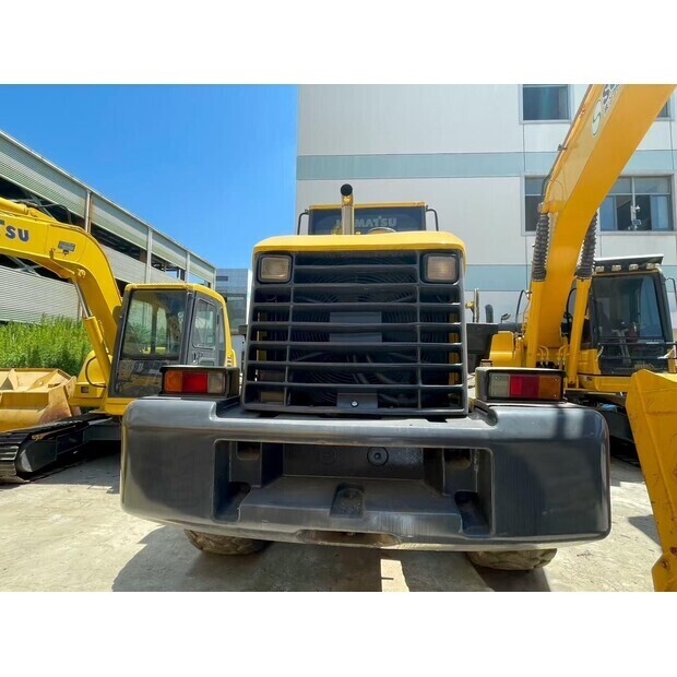 2018 Komatsu WA320-43251679