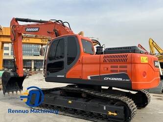 صورة ل حفارات 2023 دايو / دوسان DX225LC للبيع في الصّين