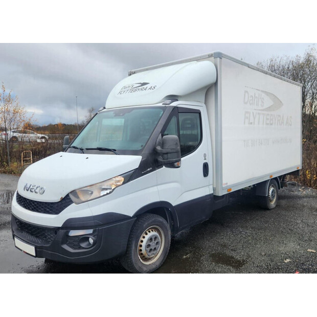 2015 ايفكو Daily-43251787