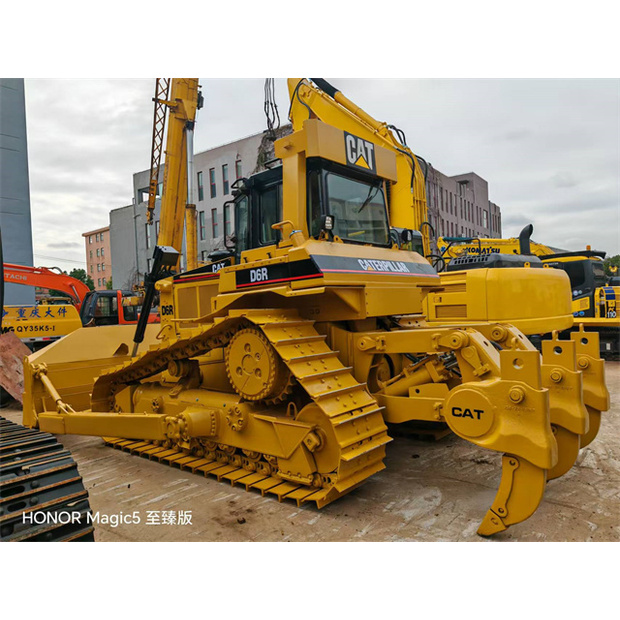 2018 Caterpillar D6R-43252585